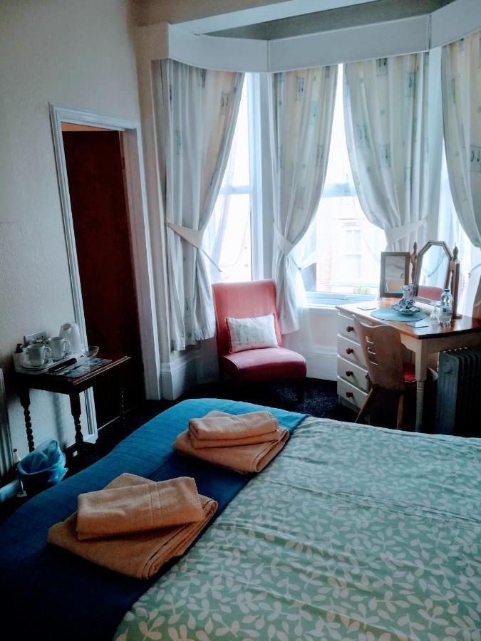 Schofield Guest House Бридлингтън Екстериор снимка